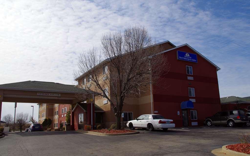 Americas Best Value Inn And Suites Saint Charles Eksteriør bilde
