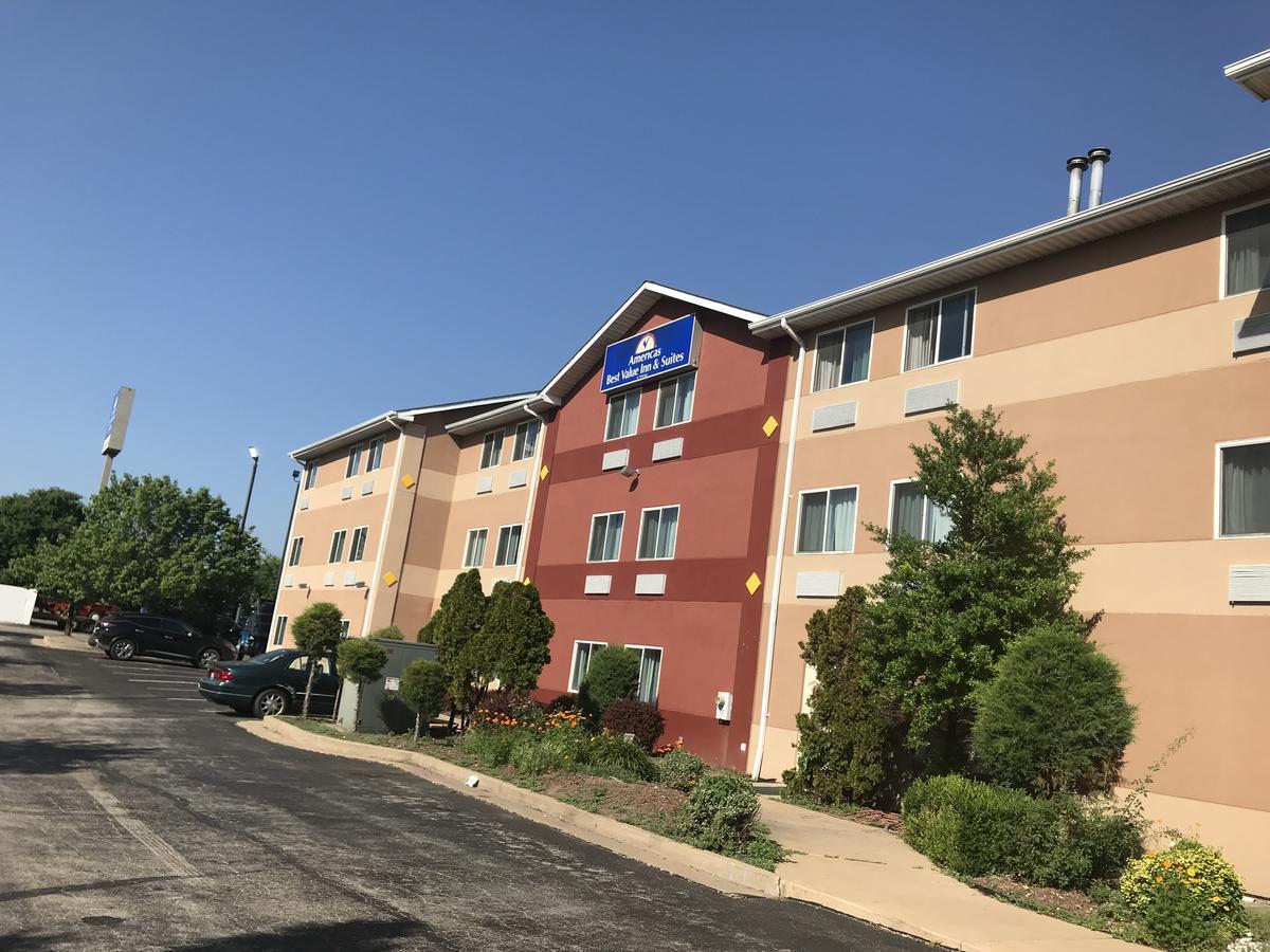 Americas Best Value Inn And Suites Saint Charles Eksteriør bilde