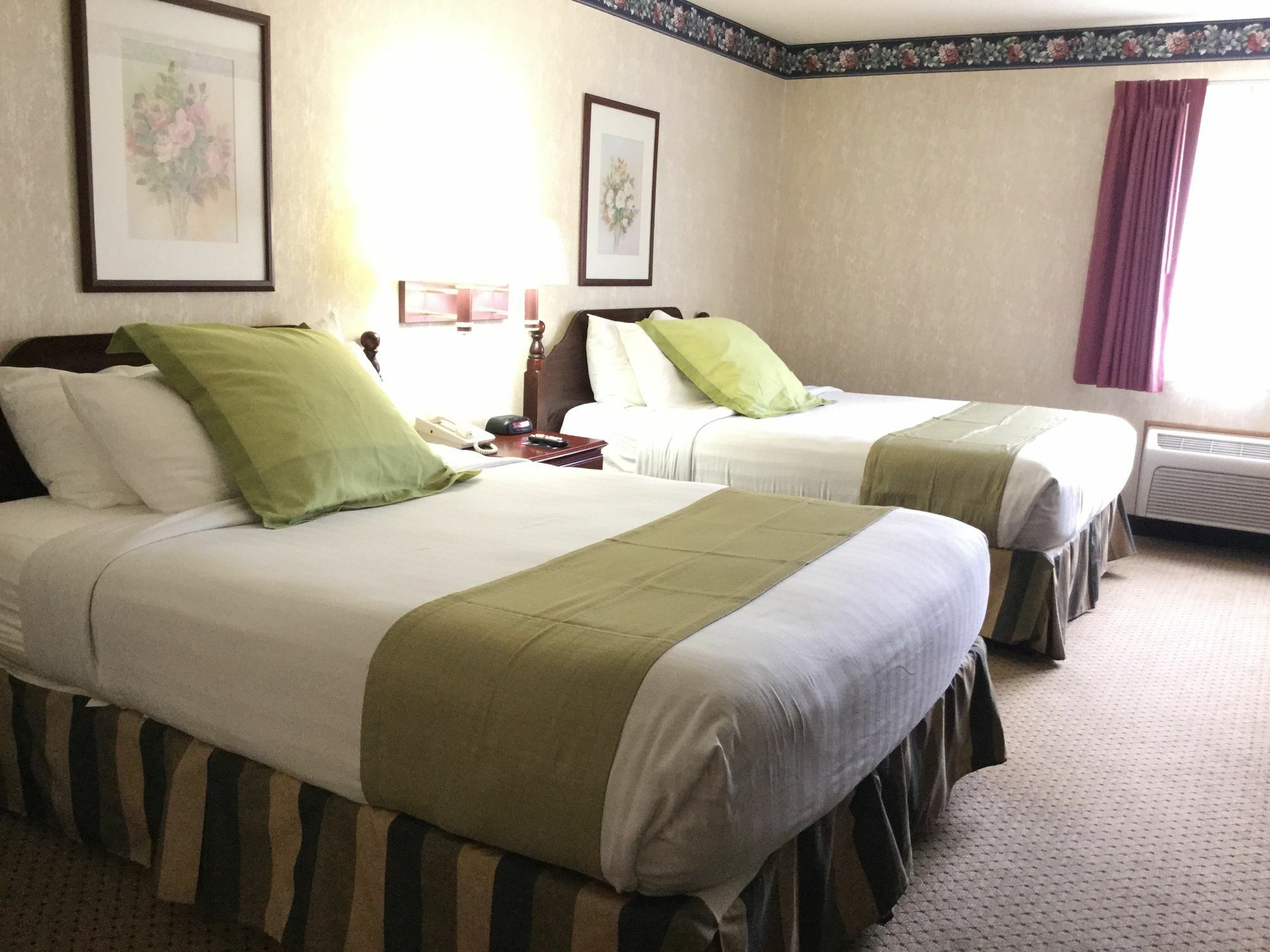 Americas Best Value Inn And Suites Saint Charles Eksteriør bilde